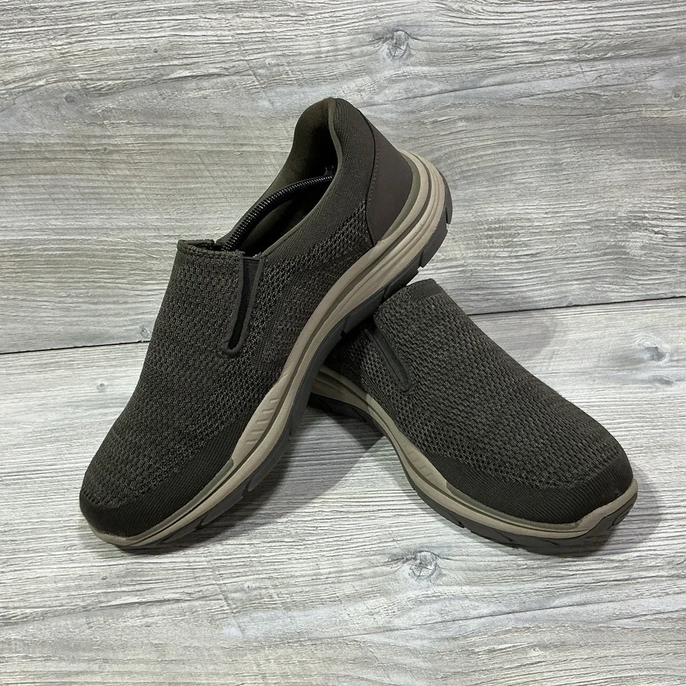 Skechers Relaxed Fit Memory Foam Shoes Mens 12 Olive Brown Slip On 204000 OLBR